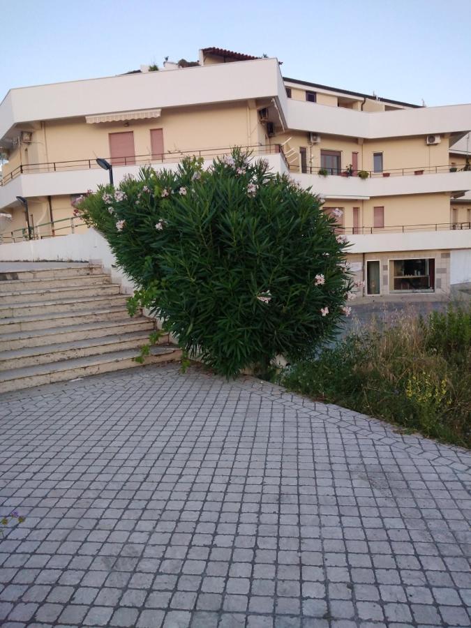 Apartments Mediterraneo 475 Scalea Exterior photo